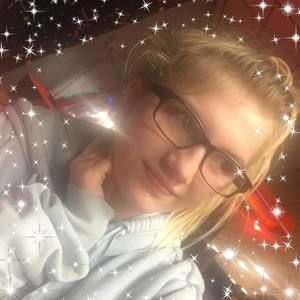 Meet your Posher, Kay